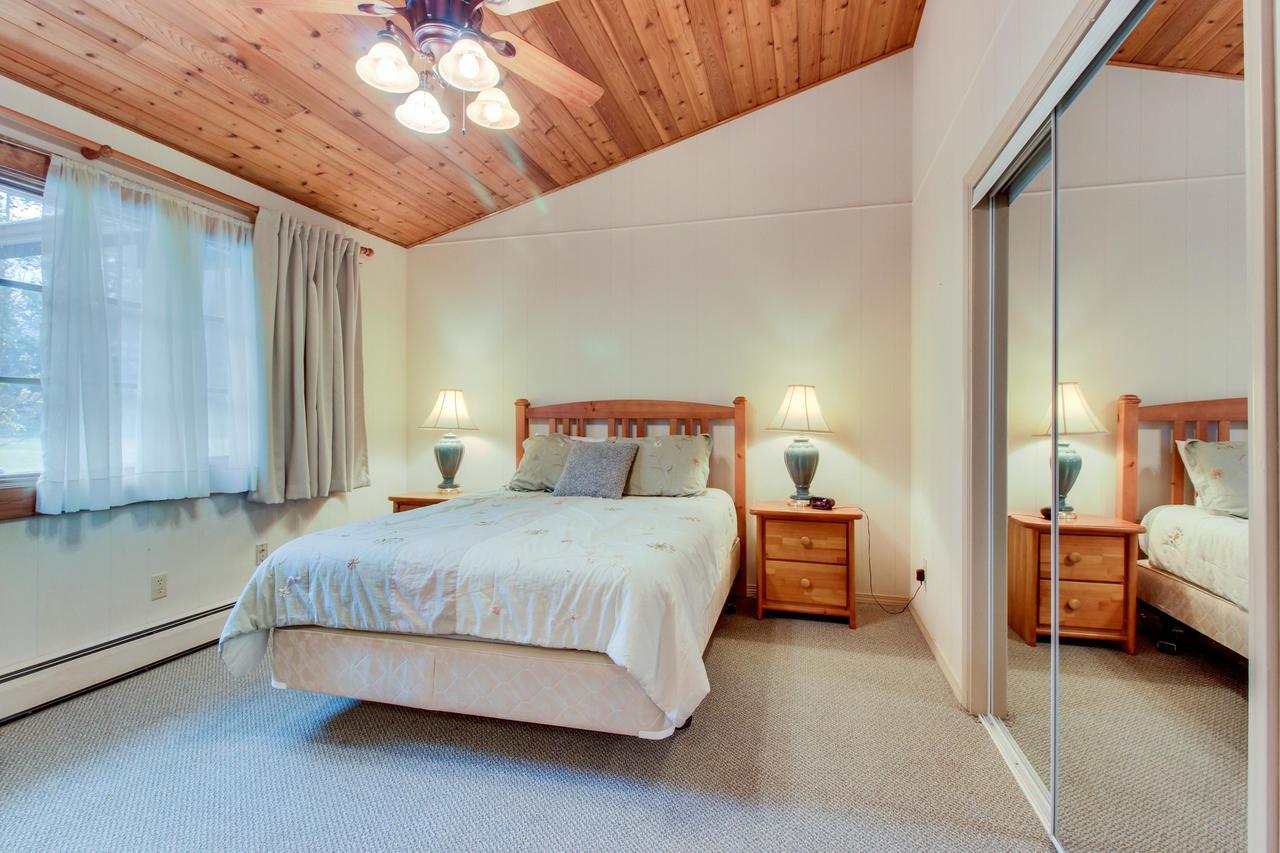 Bay Point Lakefront 1b Up Appartement